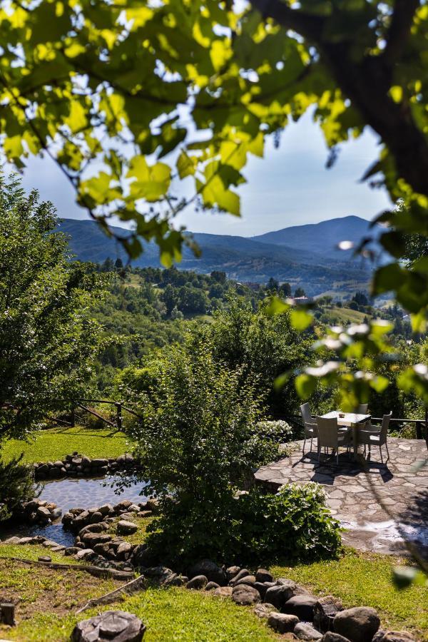 Borgo Casale Guest House Albareto  Eksteriør bilde